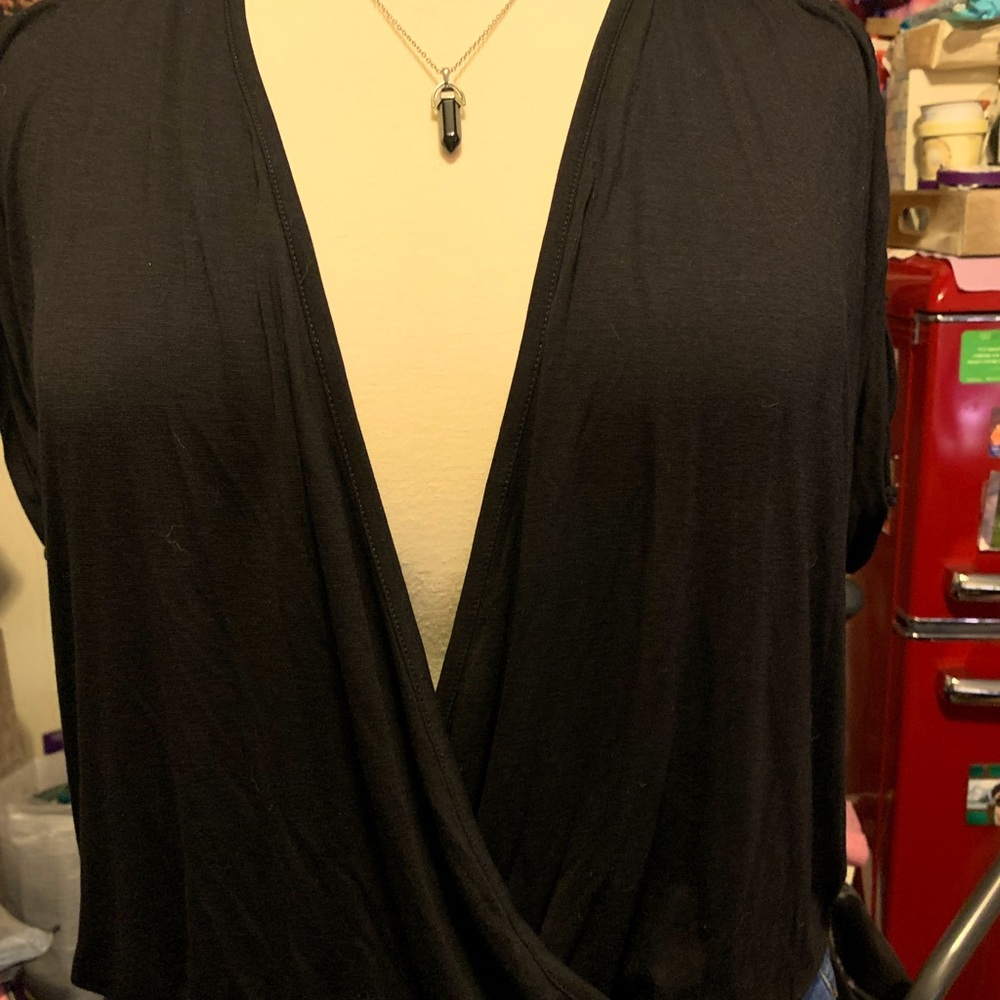 Fashion Nova Ruche Sleeves & Plunging Neck Top BLK